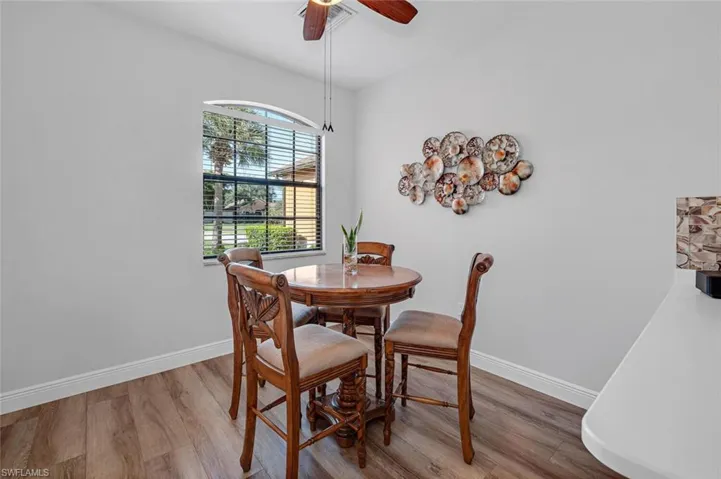 Room for larger dining table