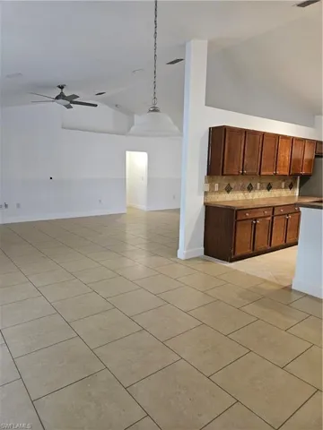 Great Room has vaulted ceiling and lots of natural light even without turning on the overhead lighting!
