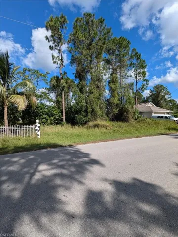 2710 19th St W, Lehigh Acres Fl 33971