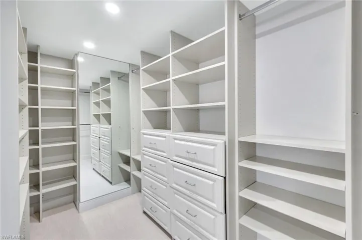 4651  Gulf Shore N BLVD, Naples, FL 34103