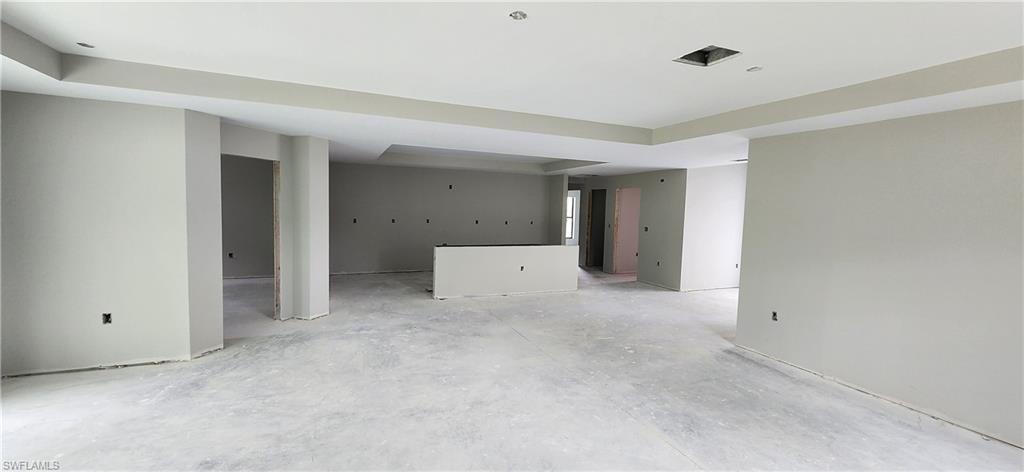 217 Preston ST, LEHIGH ACRES FL 33974