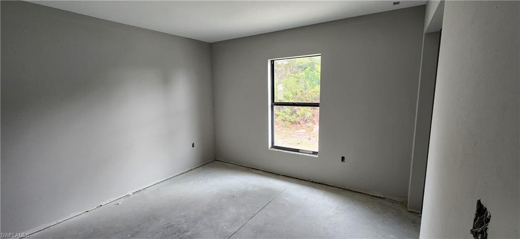 217 Preston ST, LEHIGH ACRES FL 33974