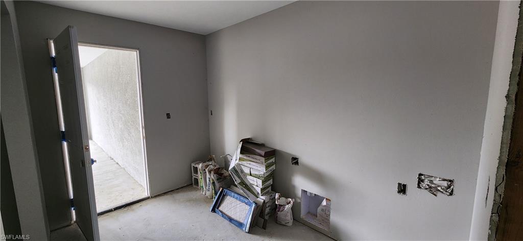 217 Preston ST, LEHIGH ACRES FL 33974