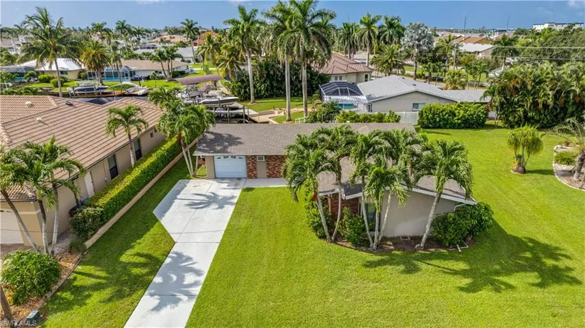 1712 Se 43rd St, Cape Coral, Florida 33904