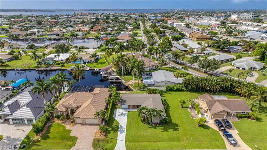 1712 Se 43rd St, Cape Coral, Florida 33904