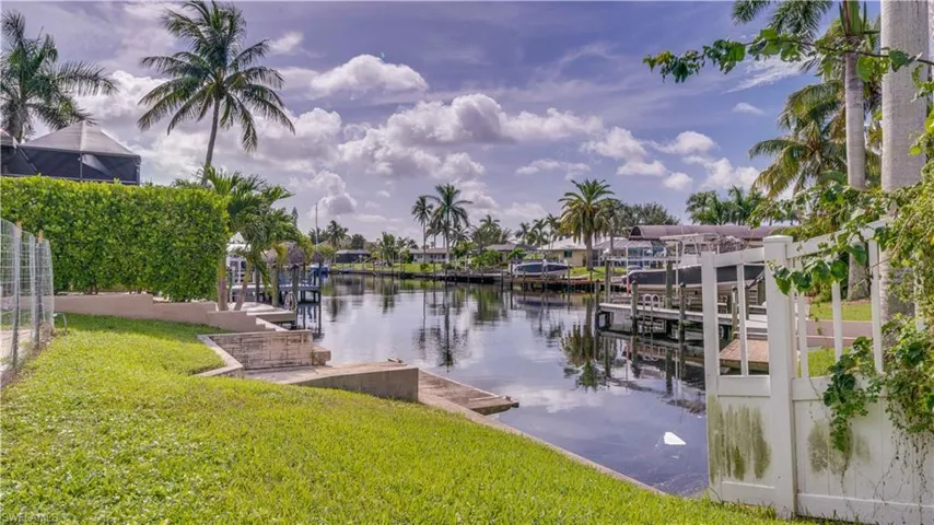 1712 Se 43rd St, Cape Coral, Florida 33904