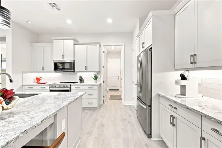 7239 Saona Ct, Naples, Florida 34113