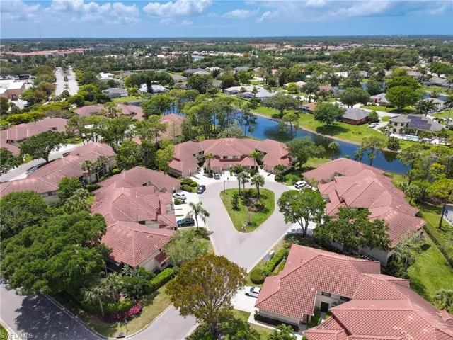 7306 Ascot Ct 10-2, Naples, Florida 34104