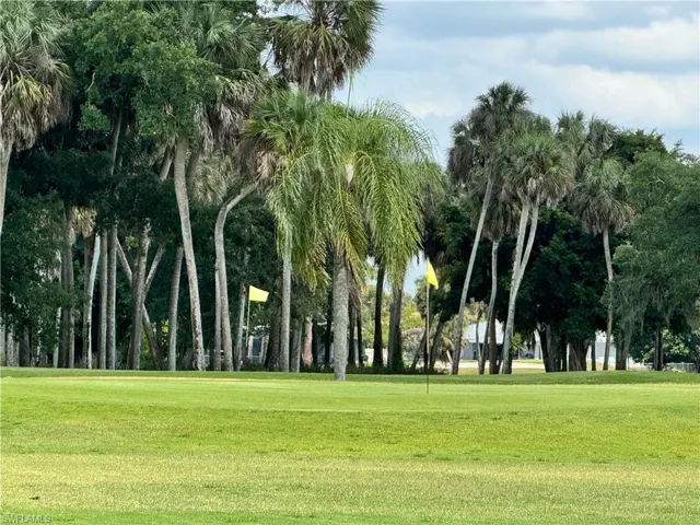 1723  Golf Club  DR, North Fort Myers, FL 33903