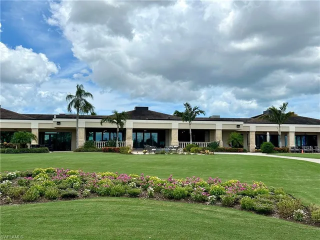View of The Vineyards Clubhouse