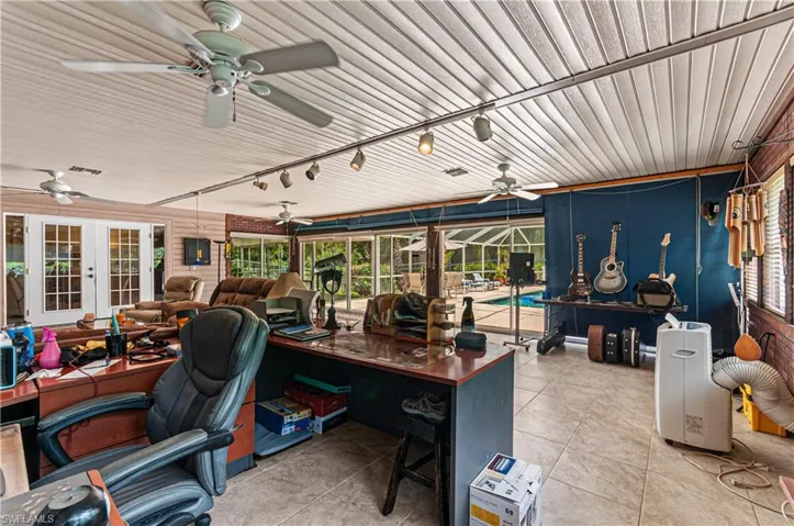 5780  Hidden Oaks  LN, Naples, FL 34119