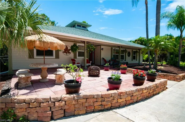 5780  Hidden Oaks  LN, Naples, FL 34119