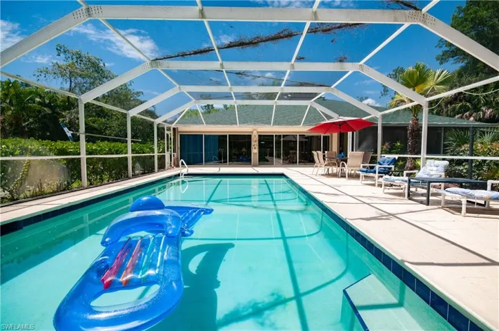 5780  Hidden Oaks  LN, Naples, FL 34119