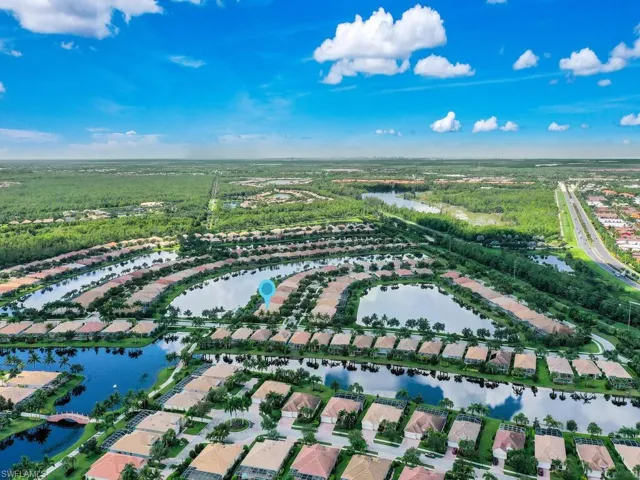 Highly Desired Naples Location