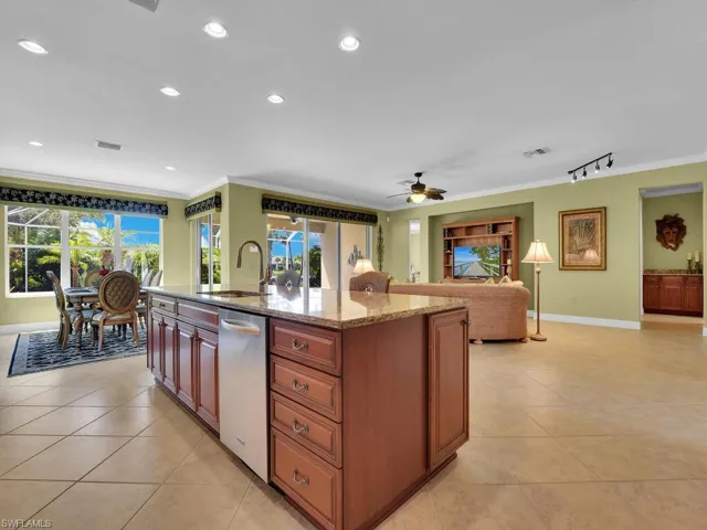 Crown Molding