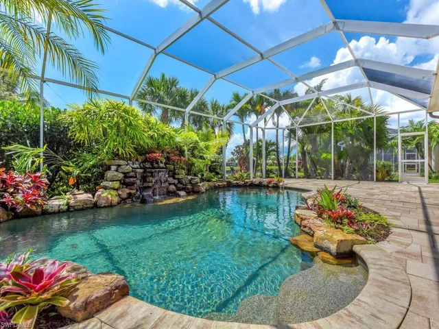 Gorgeous Pool w/ Waterfall