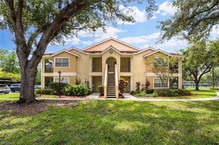 12591 Equestrian Cir 1210, Fort Myers, Florida 33907
