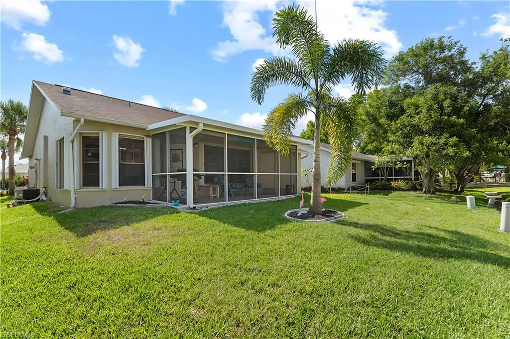 17880 Dracena CIR, North Fort Myers, FL 33917,225040758