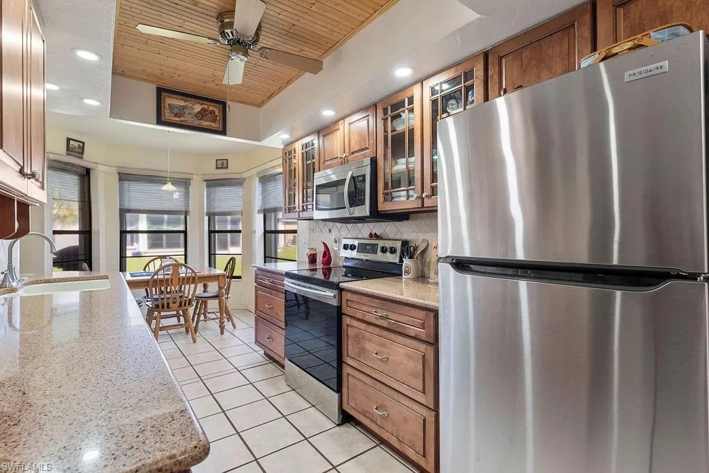 17880 Dracena CIR, North Fort Myers, FL 33917,225040758
