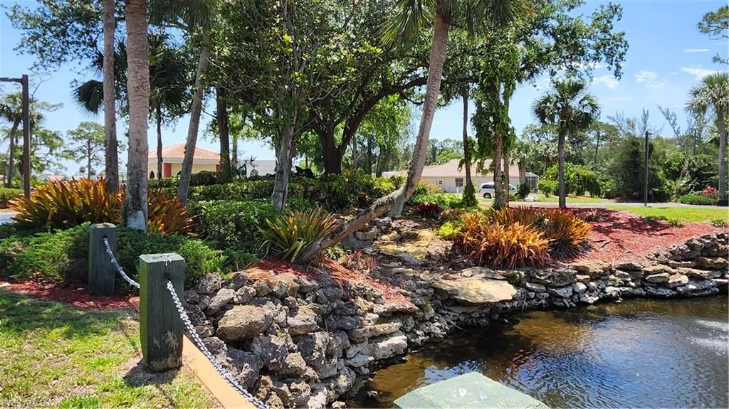17880 Dracena CIR, North Fort Myers, FL 33917,225040758