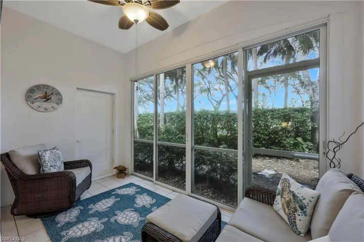 8380  Excalibur  CIR, Naples, FL 34108