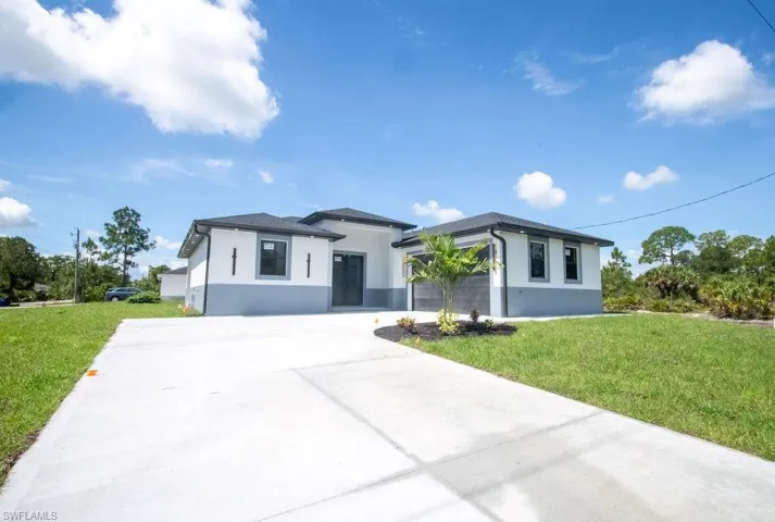 1001 W 13th St, Lehigh Acres, Florida 33972