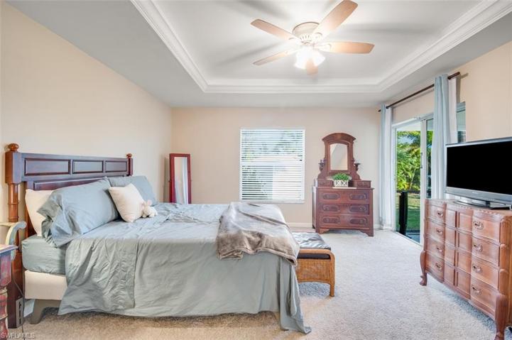 2913 SW 8th PL, CAPE CORAL FL 33914