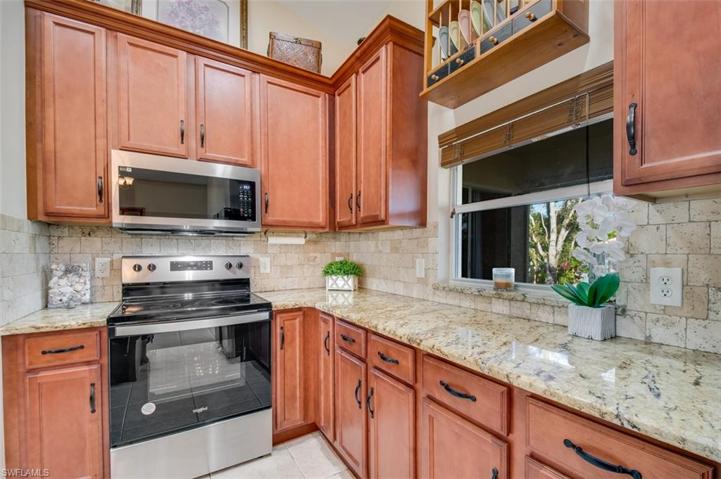 2913 SW 8th PL, CAPE CORAL FL 33914