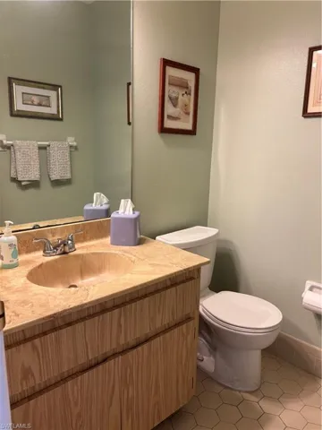 1515 Edgewater Cir, Fort Myers, Florida 33919