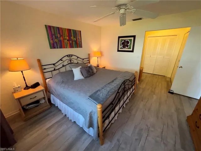 1515 Edgewater Cir, Fort Myers, Florida 33919