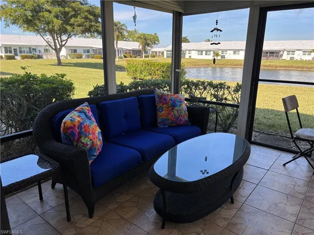 1515 Edgewater Cir, Fort Myers, Florida 33919