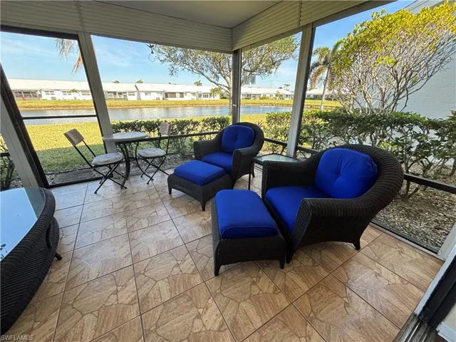 1515 Edgewater Cir, Fort Myers, Florida 33919