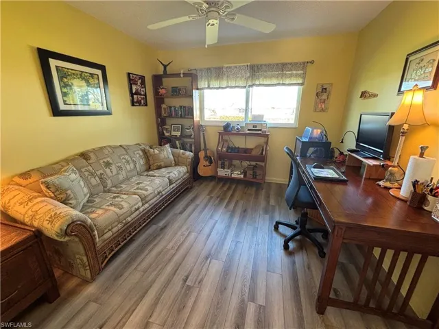 1515 Edgewater Cir, Fort Myers, Florida 33919