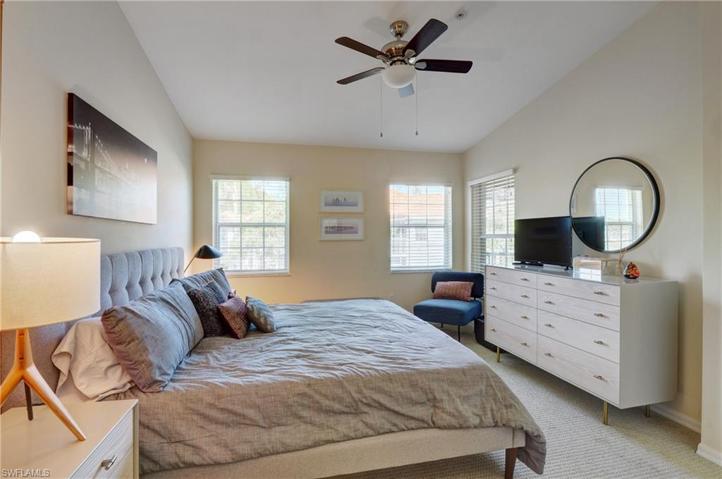 2585  Old Groves  RD, Naples, FL 34109