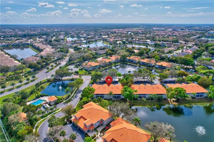 2585  Old Groves  RD, Naples, FL 34109