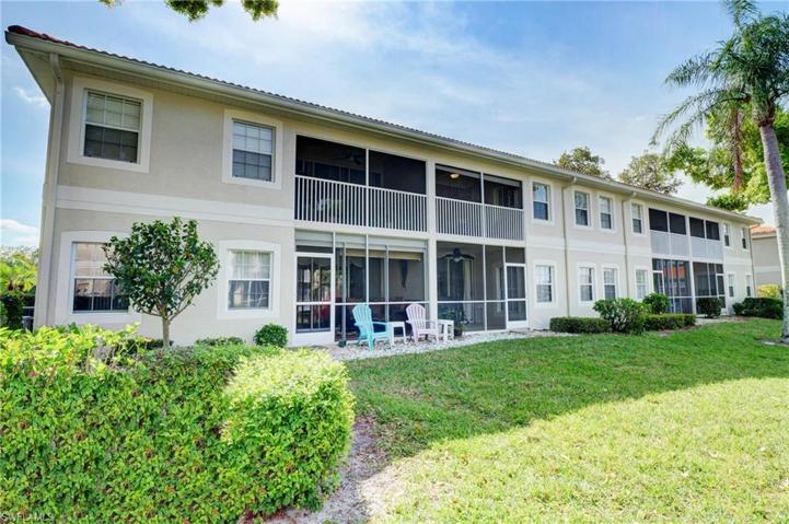 2585  Old Groves  RD, Naples, FL 34109