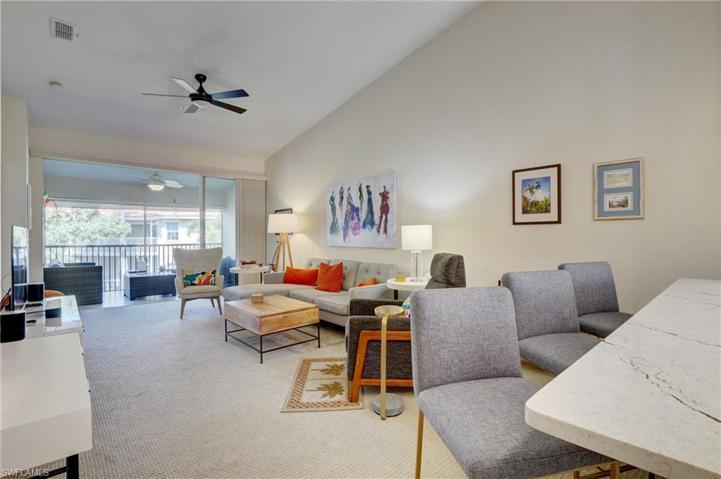 2585  Old Groves  RD, Naples, FL 34109