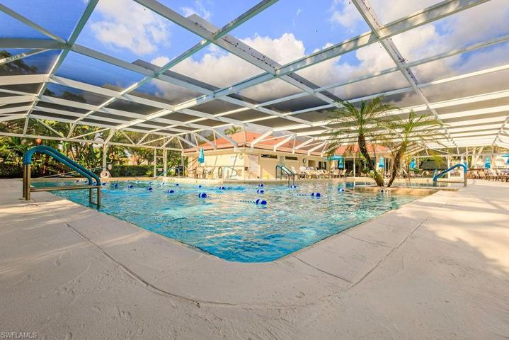 2585  Old Groves  RD, Naples, FL 34109