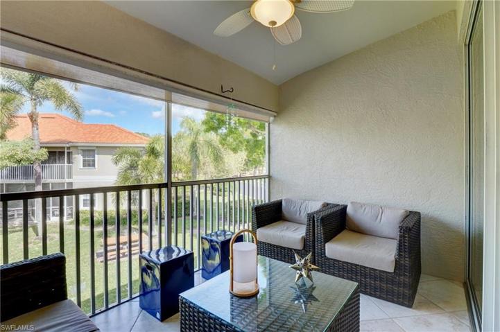 2585  Old Groves  RD, Naples, FL 34109