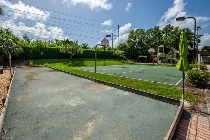 7852 Gardner Dr # 102, Naples Fl 34109