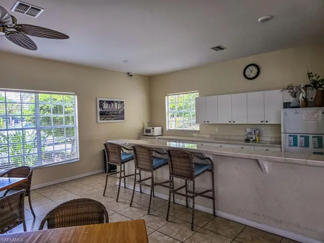7852 Gardner Dr # 102, Naples Fl 34109