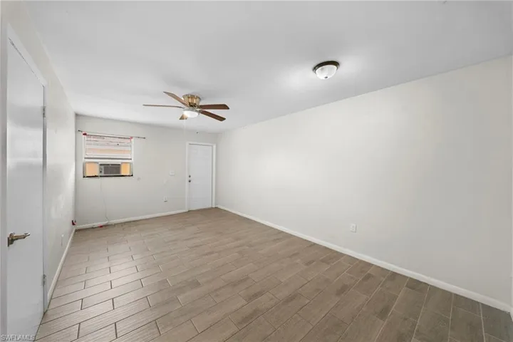 322  louise  AVE, Fort Myers, FL 33916