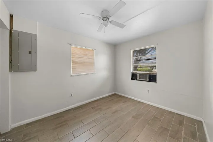 322  louise  AVE, Fort Myers, FL 33916