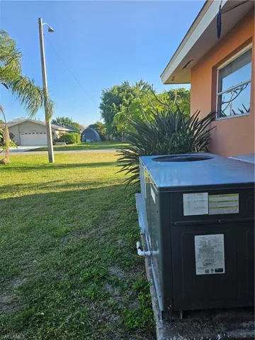 1520  Canal  ST, Lehigh Acres, FL 33936