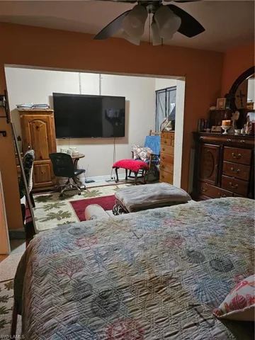 1520  Canal  ST, Lehigh Acres, FL 33936