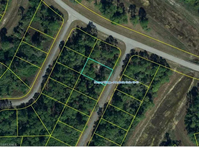 602  Nassau  CIR, Labelle, FL 33935