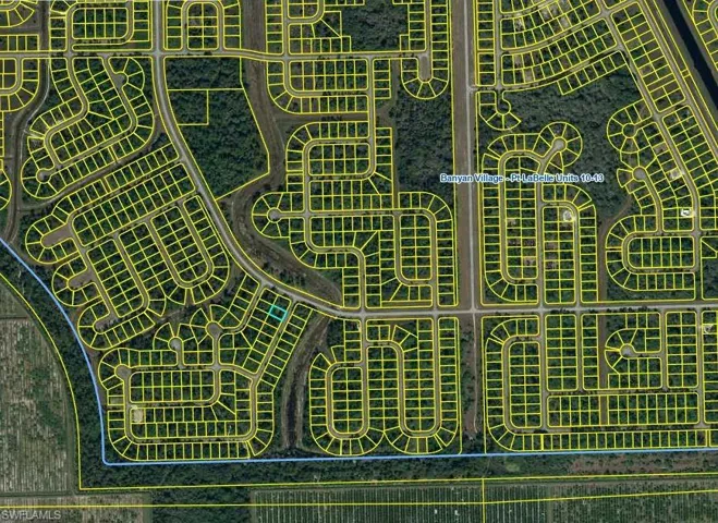 602  Nassau  CIR, Labelle, FL 33935