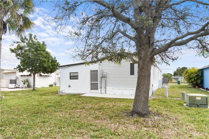 23  Monaco  TER, Naples, FL 34112