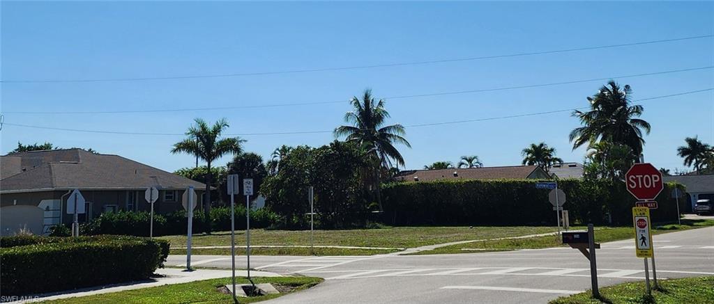 138 Kirkwood ST, MARCO ISLAND FL 34145