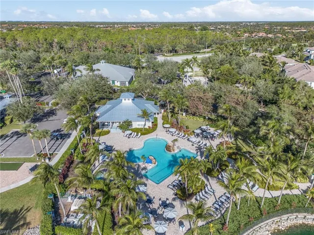 7870 Mahogany Run Ln 1724, Naples, Florida 34113
